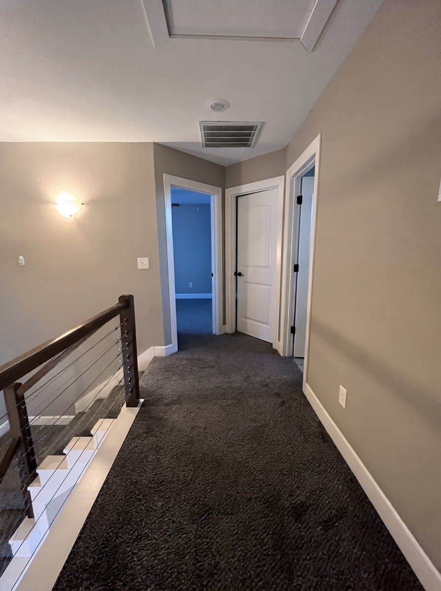 Prairie Grove House: 201 Kate Smith St