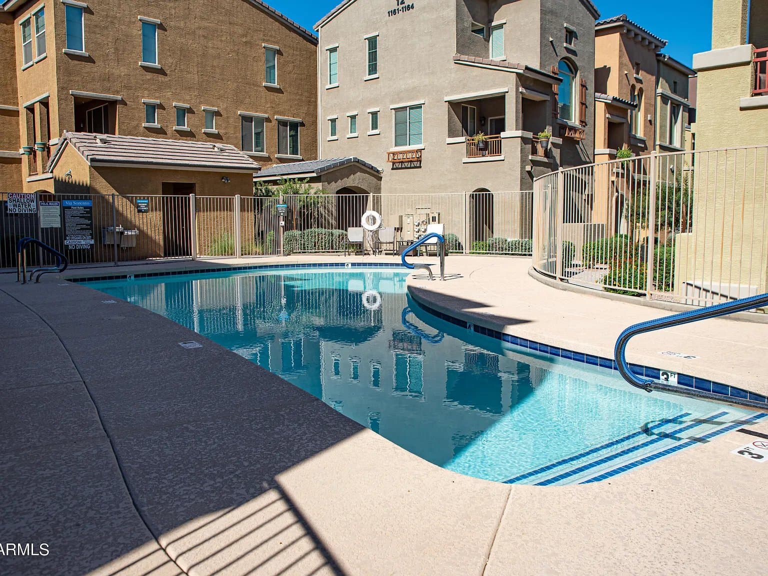 Gilbert Townhome: 240 W Juniper Ave