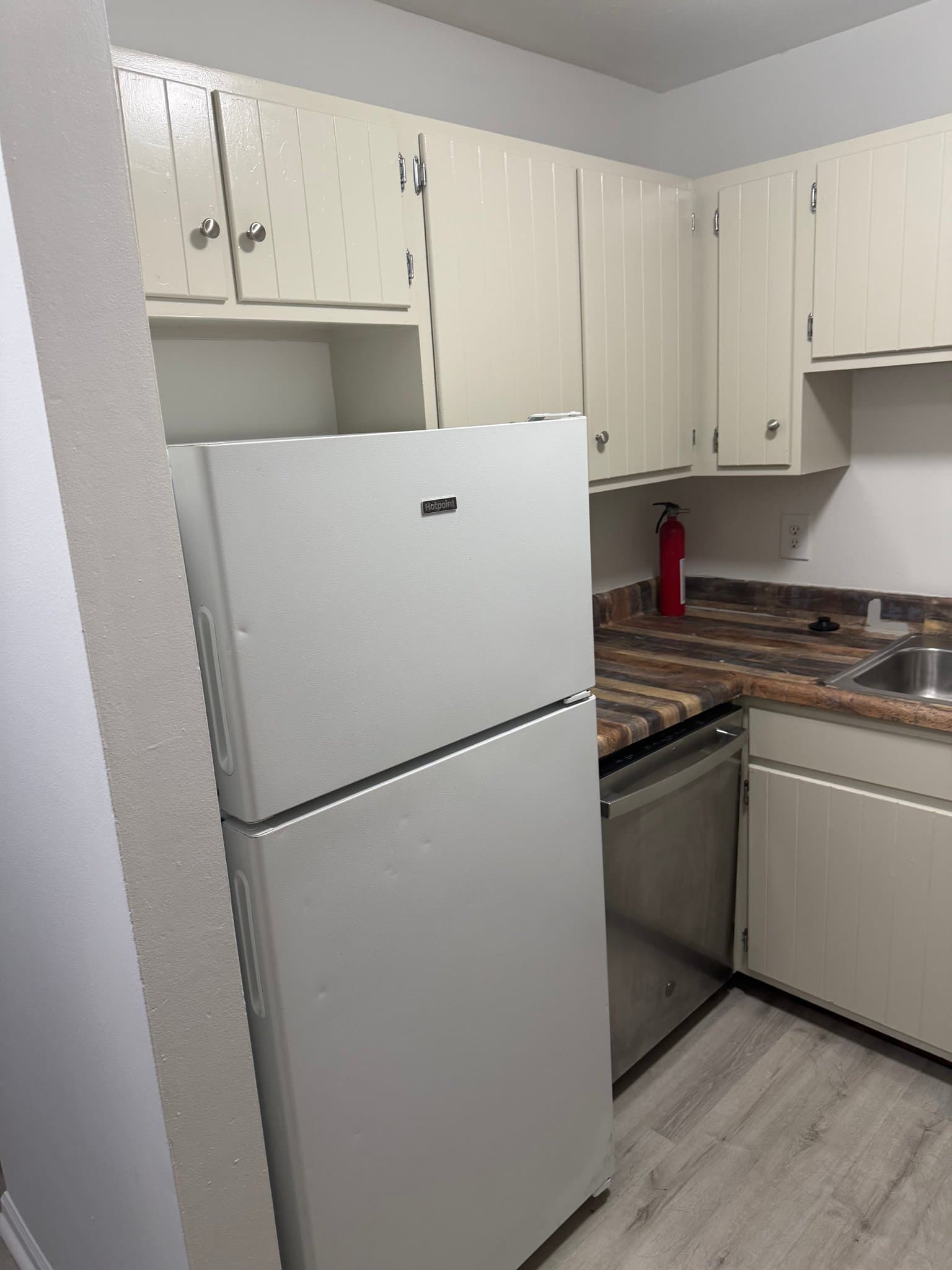 Newport News Townhome: 42 Betty Lee Pl