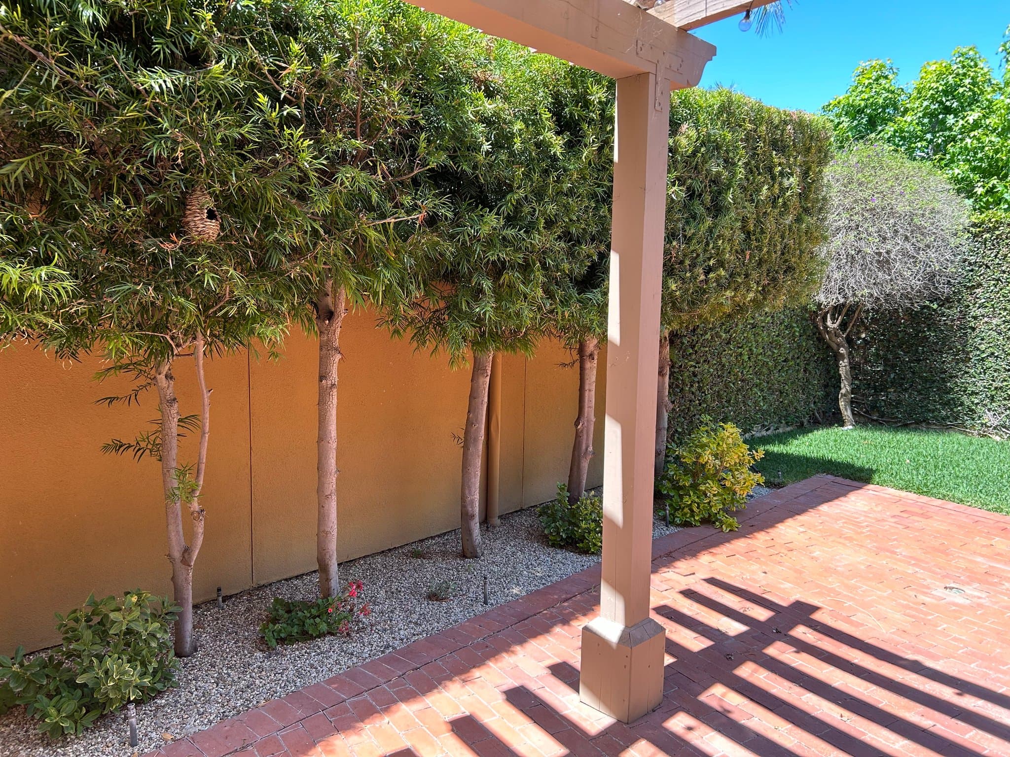 Camarillo House: 1138 Corte Riviera