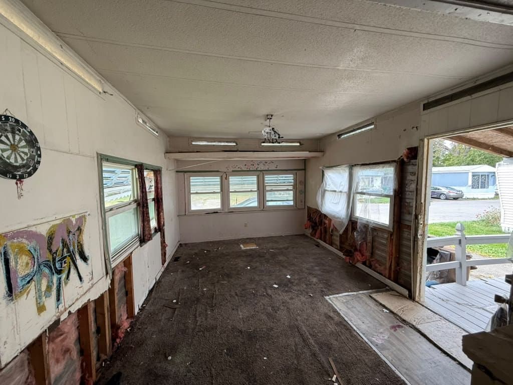 Erie Other: 1518 Taki Dr
