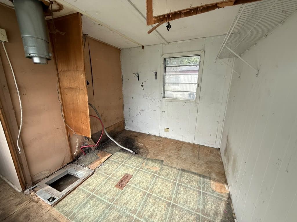 Erie Other: 1518 Taki Dr