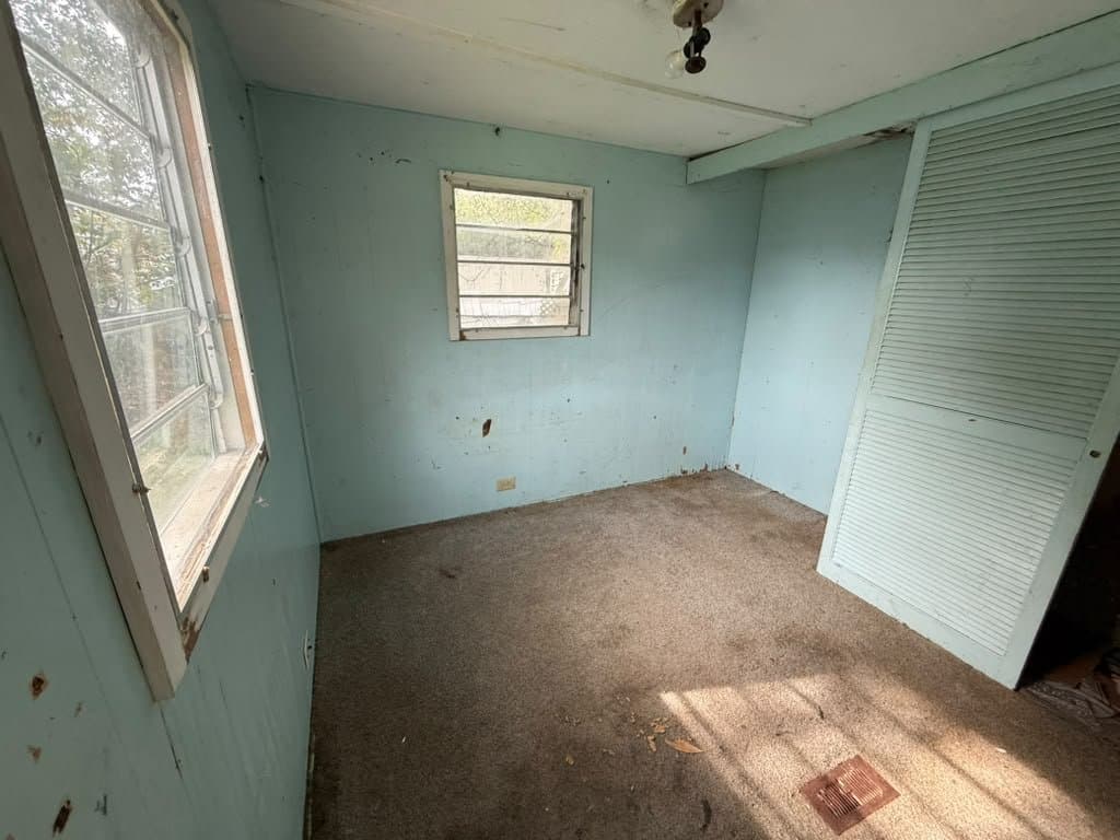 Erie Other: 1518 Taki Dr