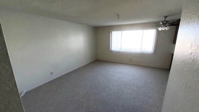 Hawthorne Apartment: 4040 W. 130th Street