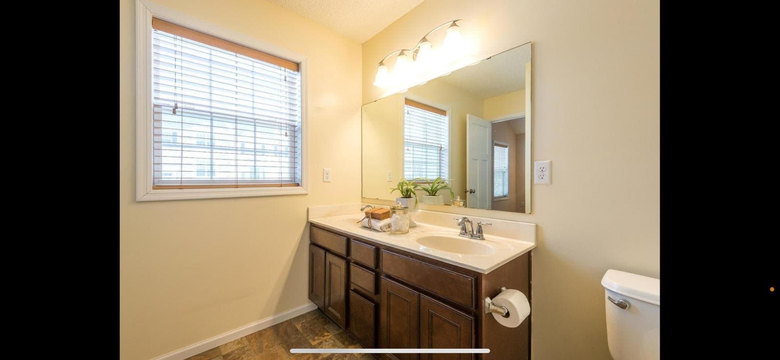 Eden Prairie House: 10009 Gentian Dr