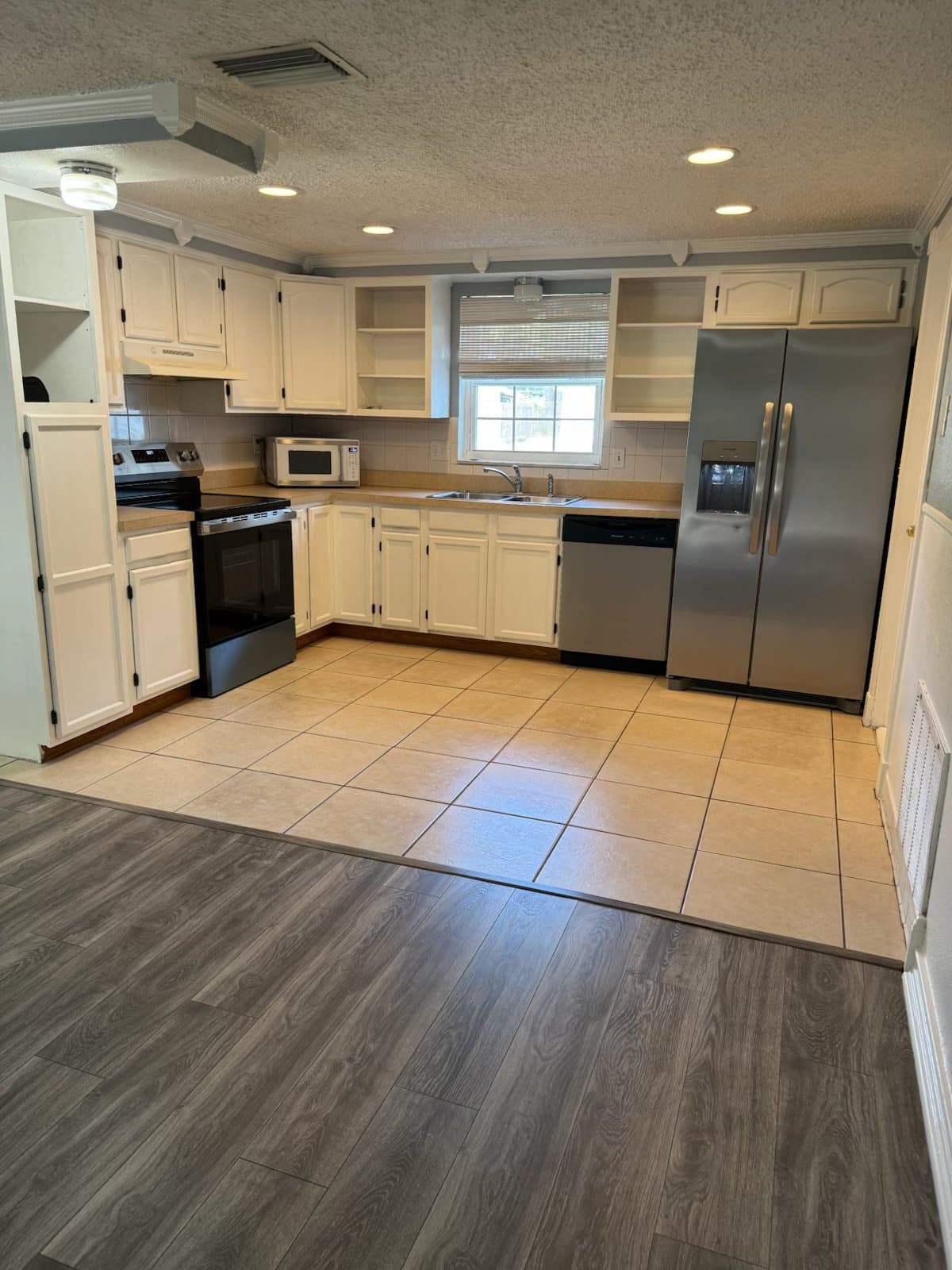 PORT RICHEY House: 10840 NORWOOD Ave