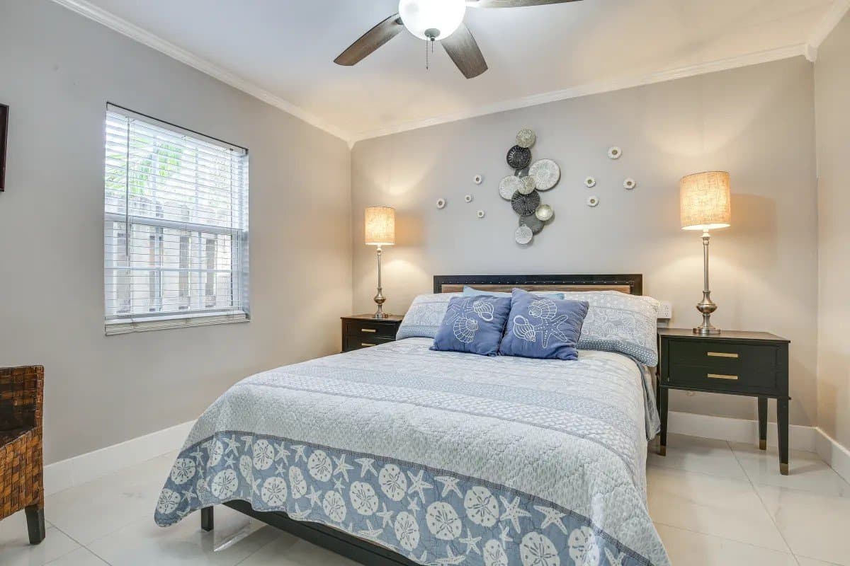 Fort Lauderdale House: 1237 SW 28th St