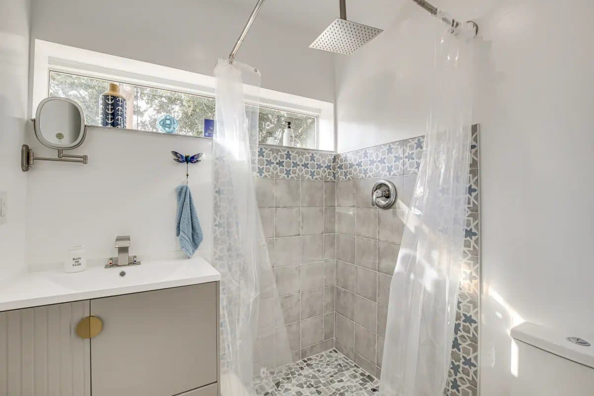 Fort Lauderdale House: 1237 SW 28th St