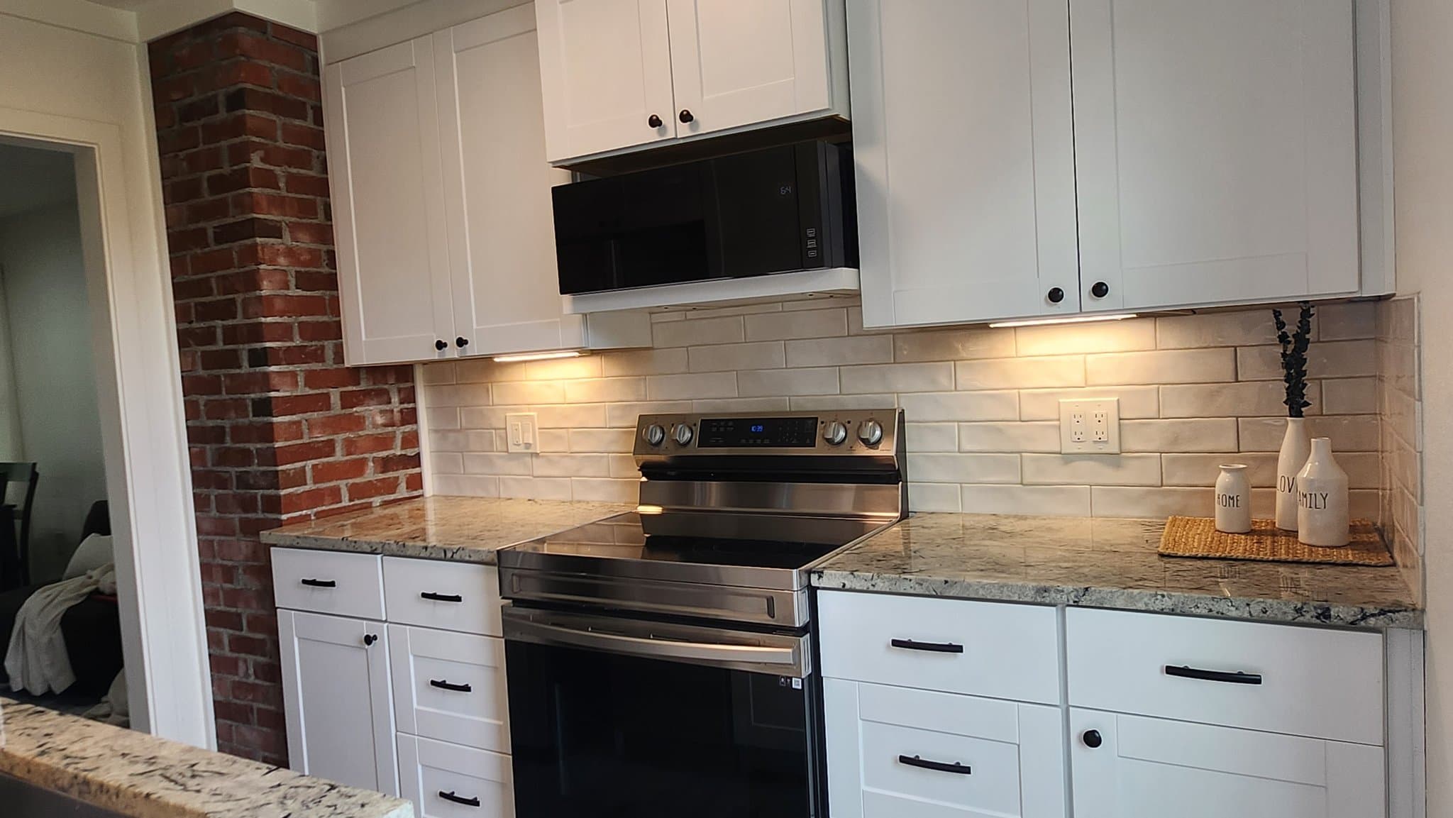RICHLAND House: 318 Cullum Ave