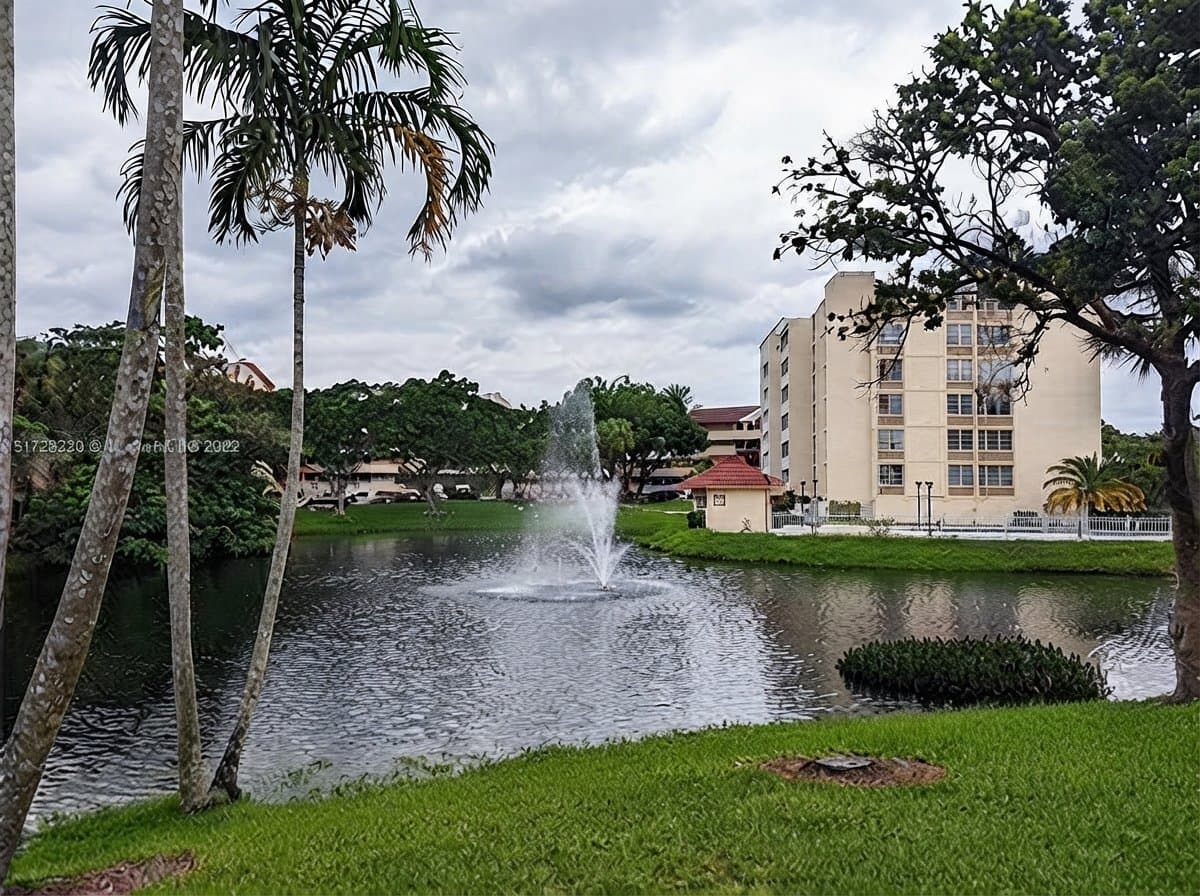 Fort Lauderdale Condo: 6901 Environ Blvd