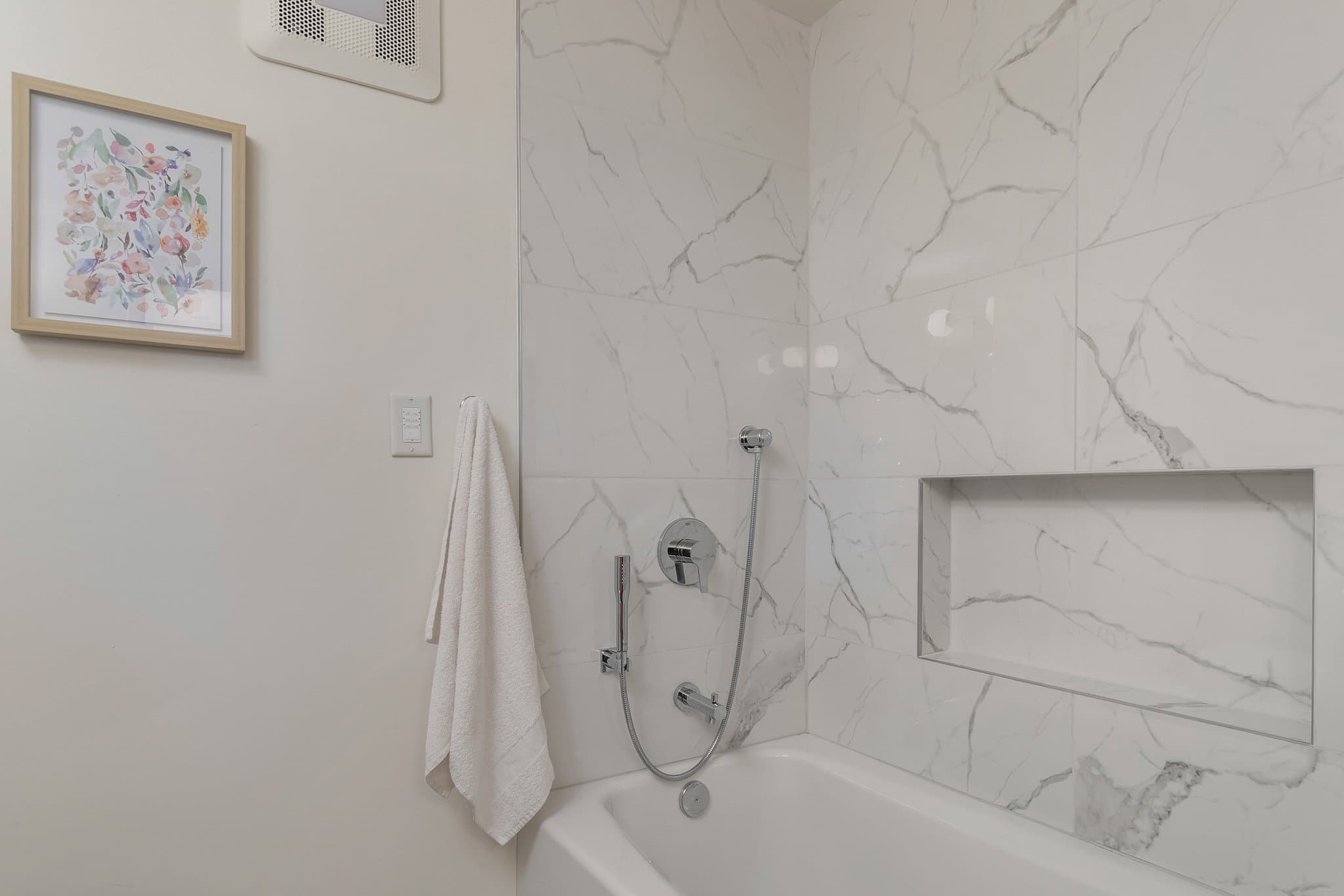 Eugene House: 1565 Flintridge Ave