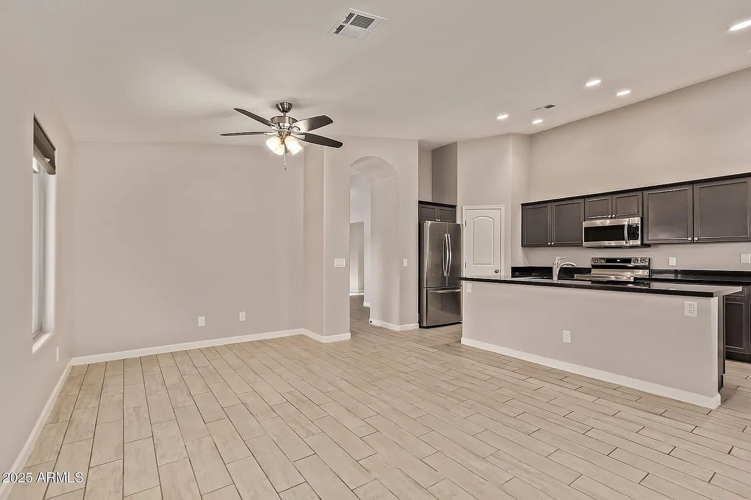 Phoenix House: 15461 S 47th Pl