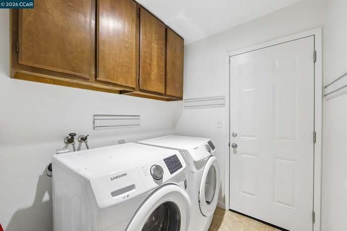 Vallejo House: 148 Primrose Ln