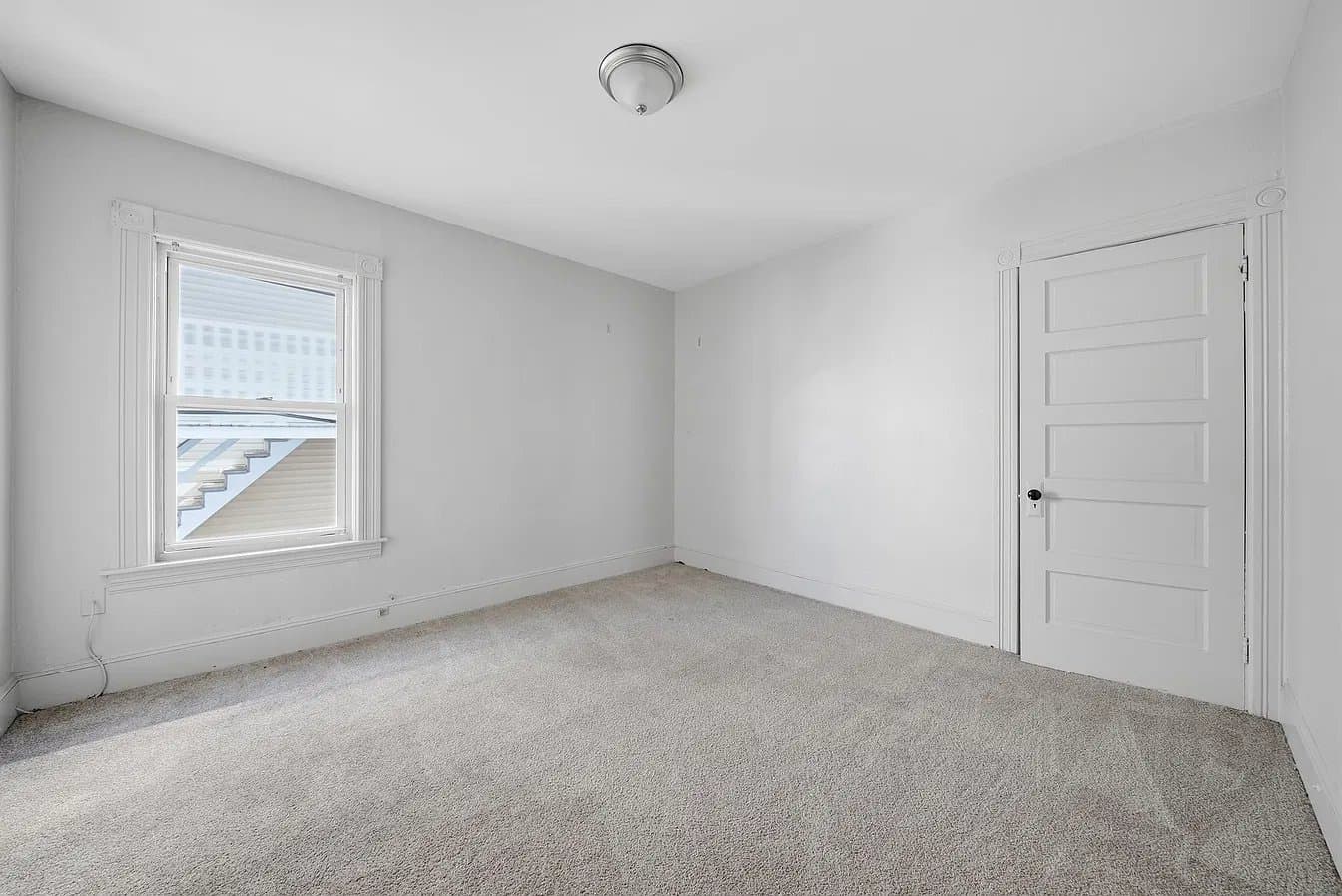 Manchester Multiplex: 551 Montgomery St