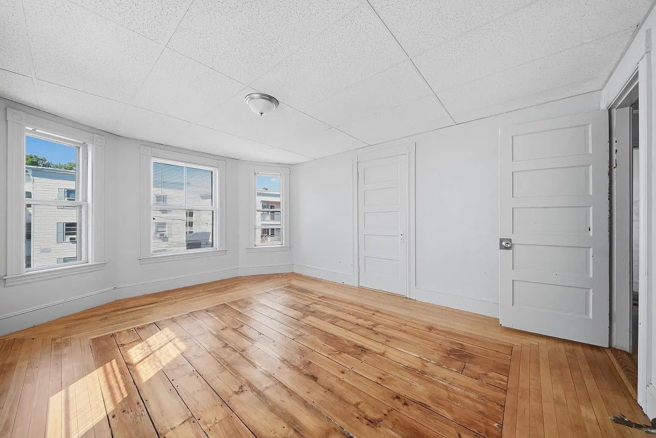 Manchester Multiplex: 551 Montgomery St