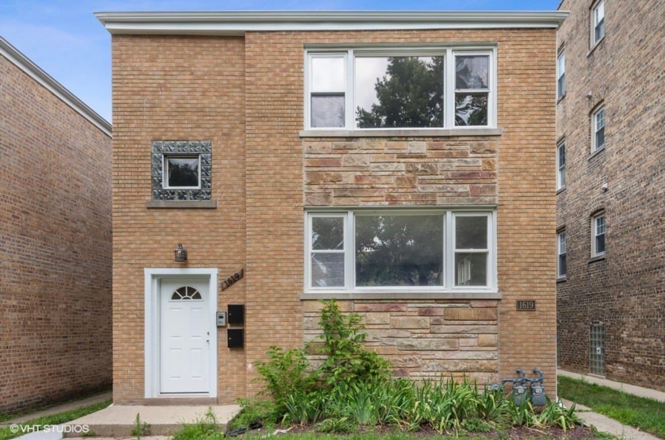 Evanston Condo: 1619 Monroe St
