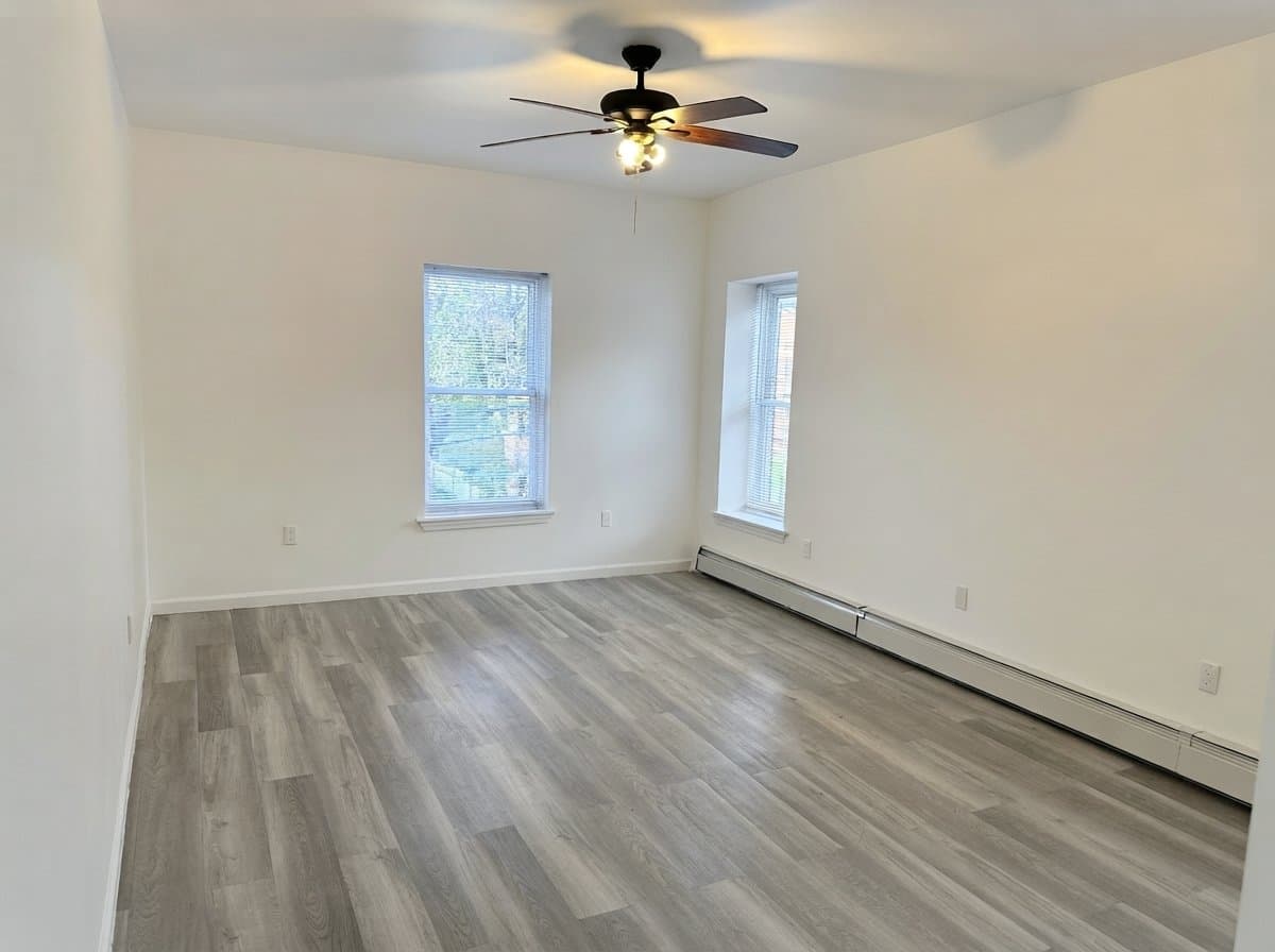 Hartford Apartment: 15 Townley St