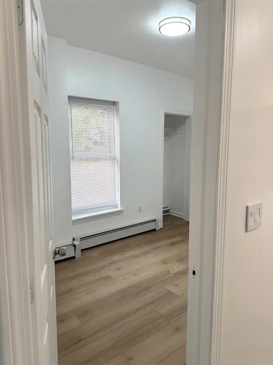 Hartford Apartment: 15 Townley St