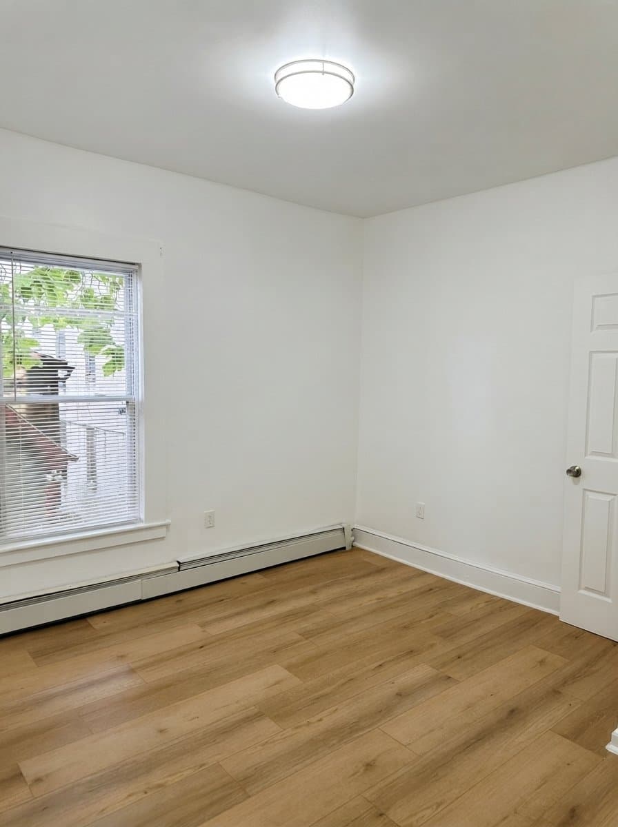 Hartford Apartment: 15 Townley St