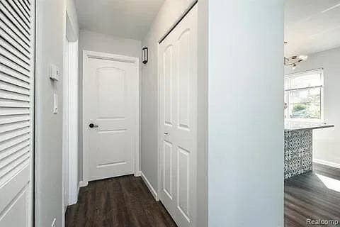 Hazel Park House: 111 W Granet Ave