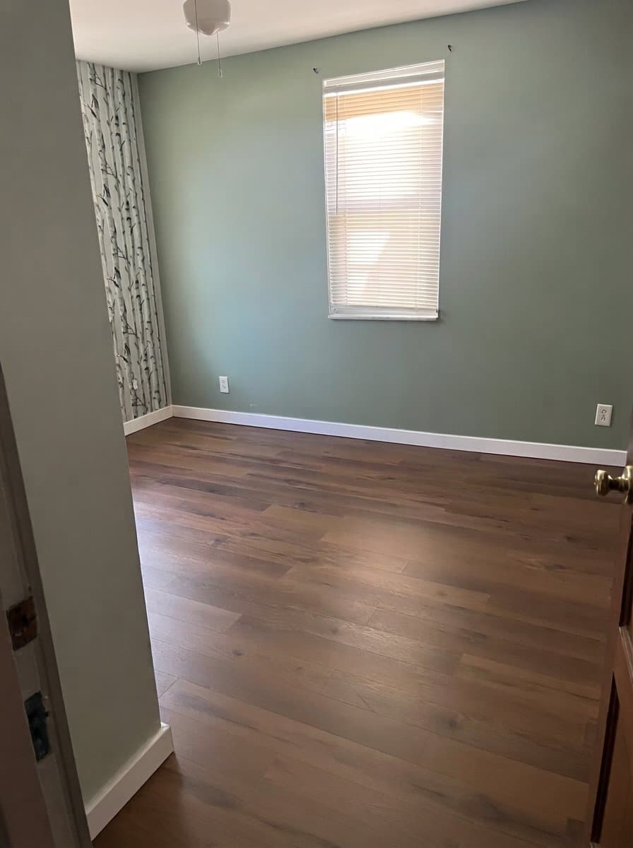 Pittsbrugh House: 209 57th St