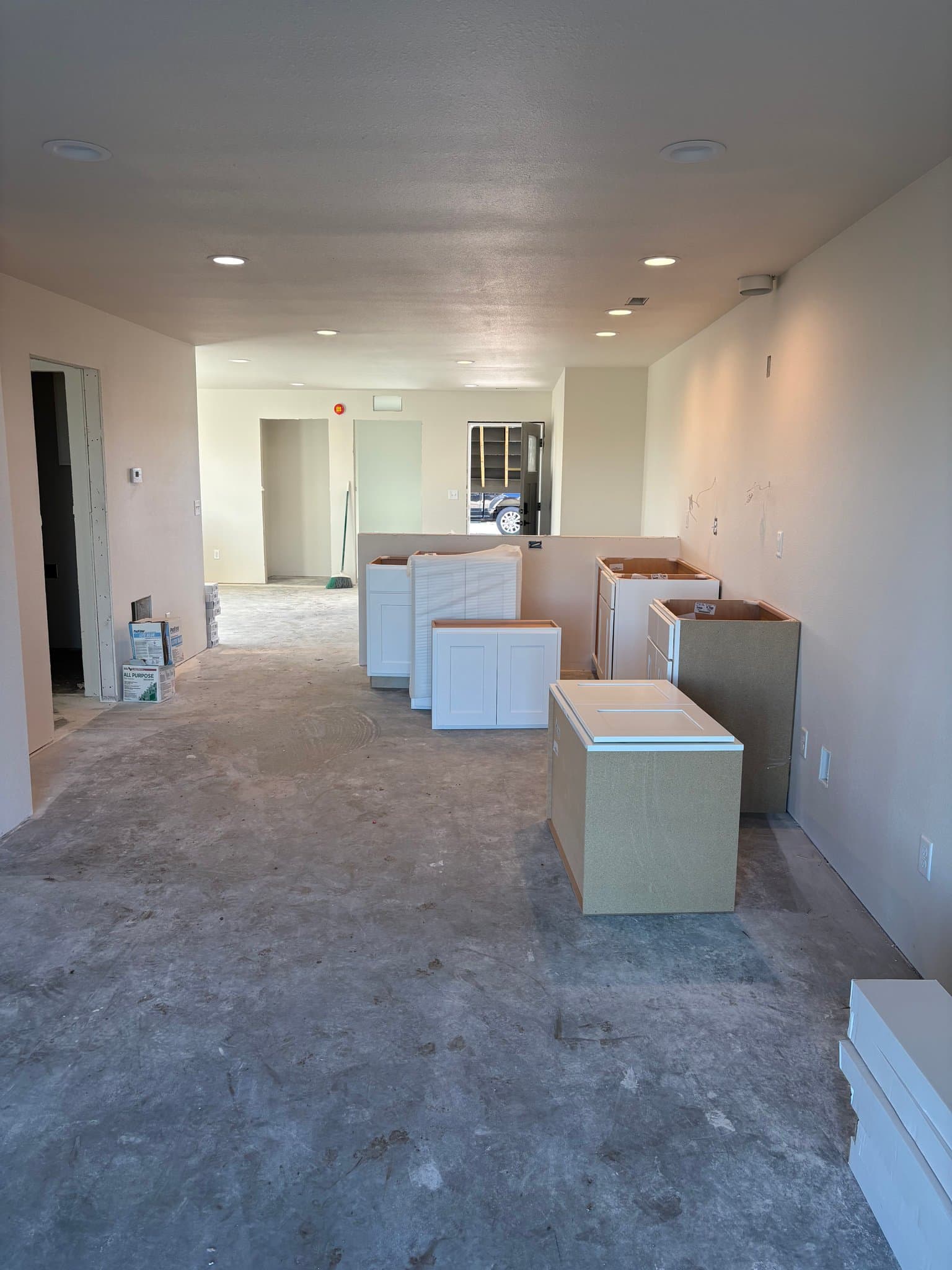 Hull Multiplex: 1309 12th St