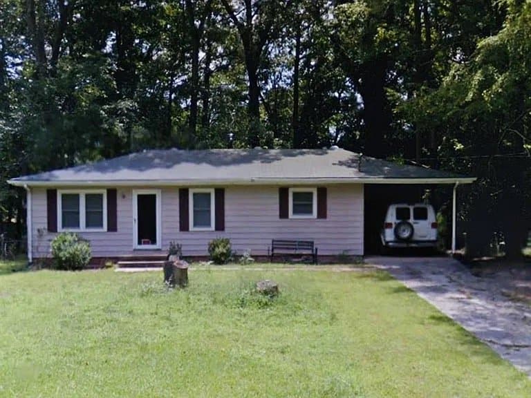Decatur House: 4077 Canby Ln