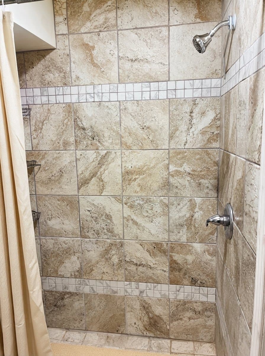 Oakland Apartment: 8101 Sunkist Dr