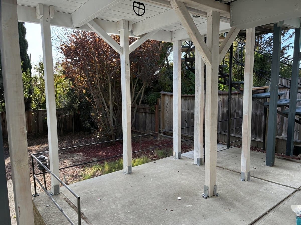 Oakland Apartment: 8101 Sunkist Dr