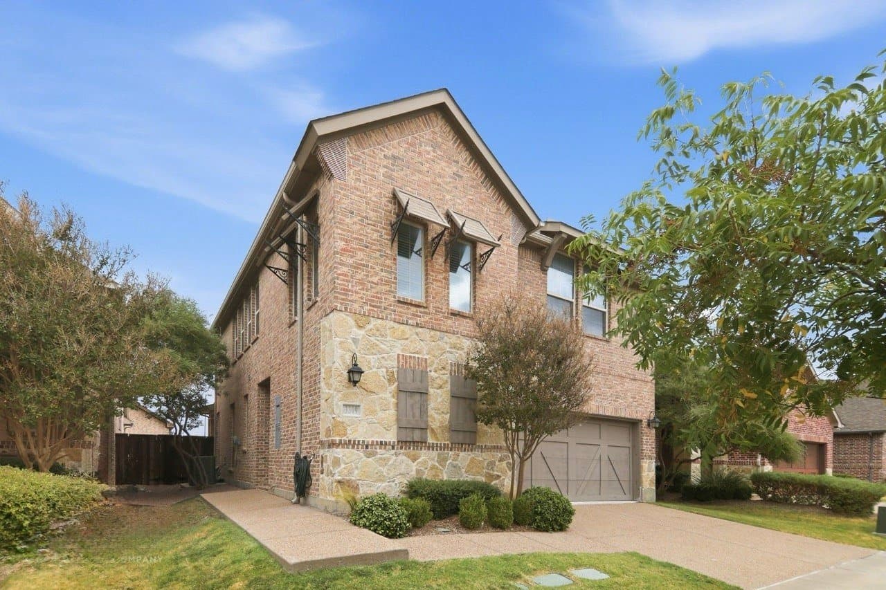 The Colony Condo: 3405 King Yon Way