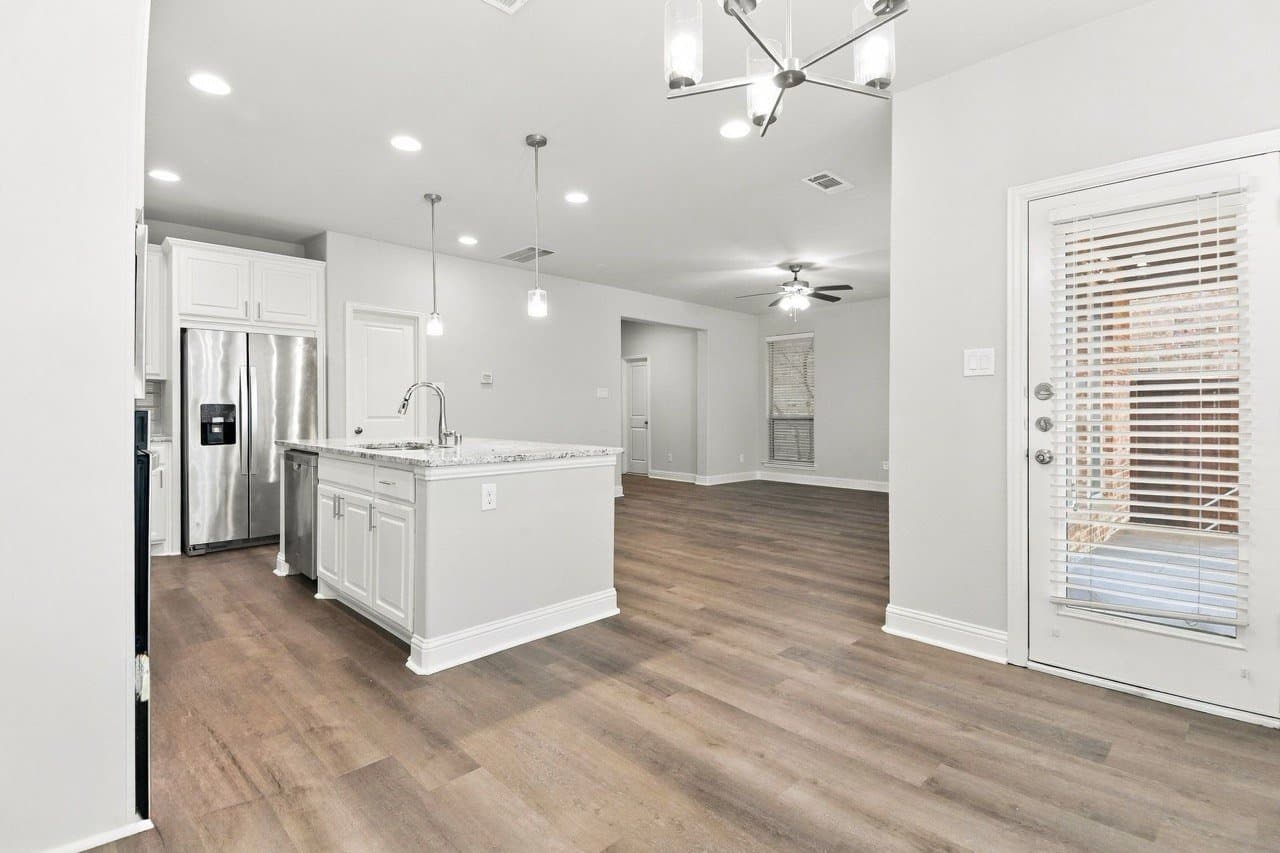 The Colony Condo: 3405 King Yon Way