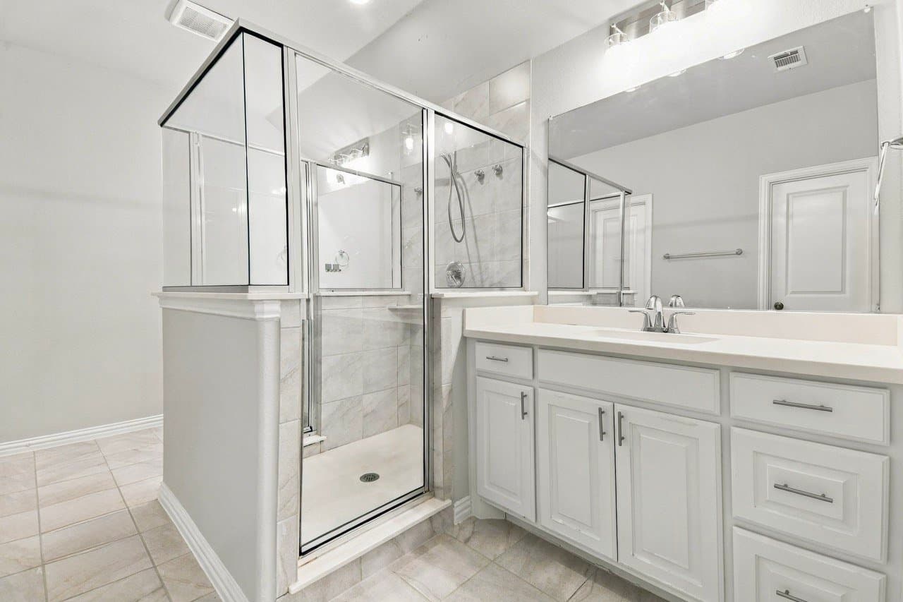 The Colony Condo: 3405 King Yon Way