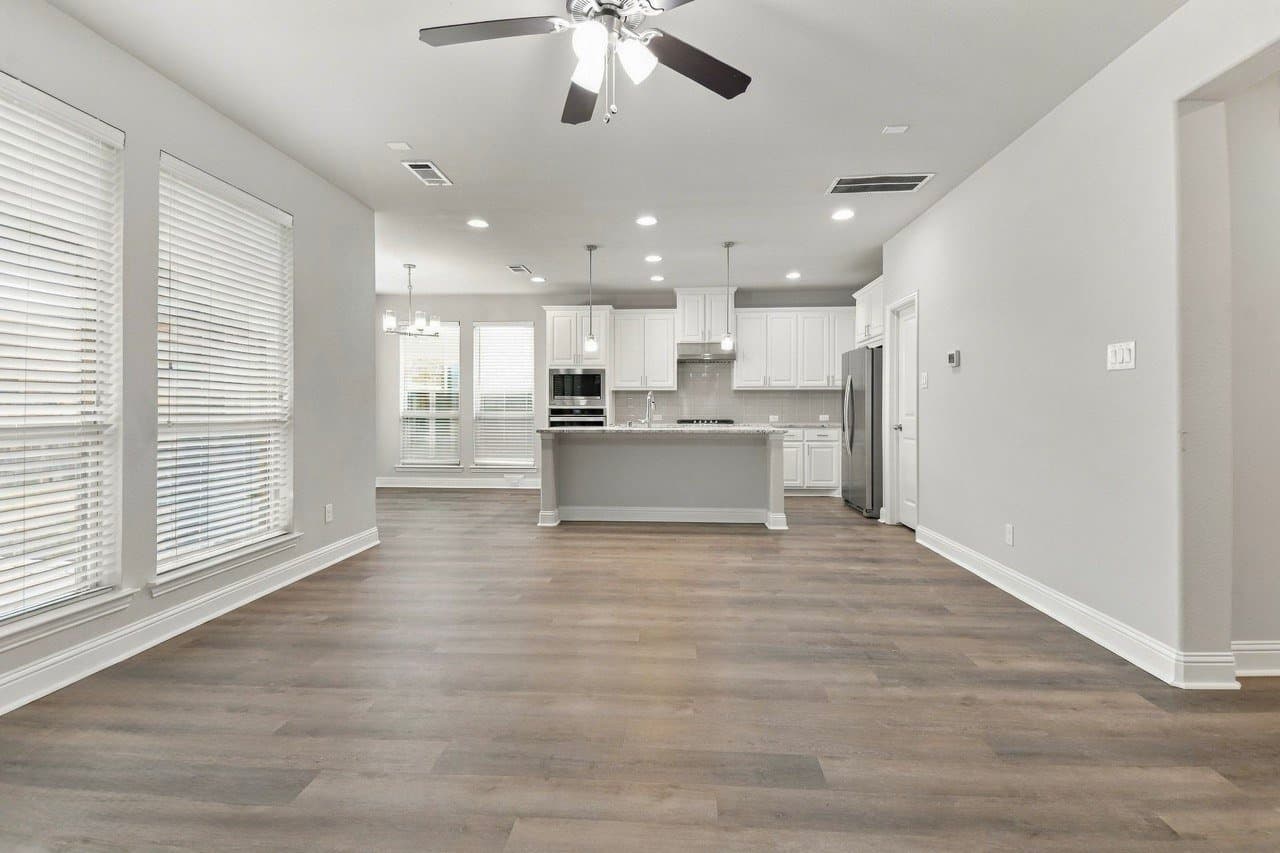 The Colony Condo: 3405 King Yon Way