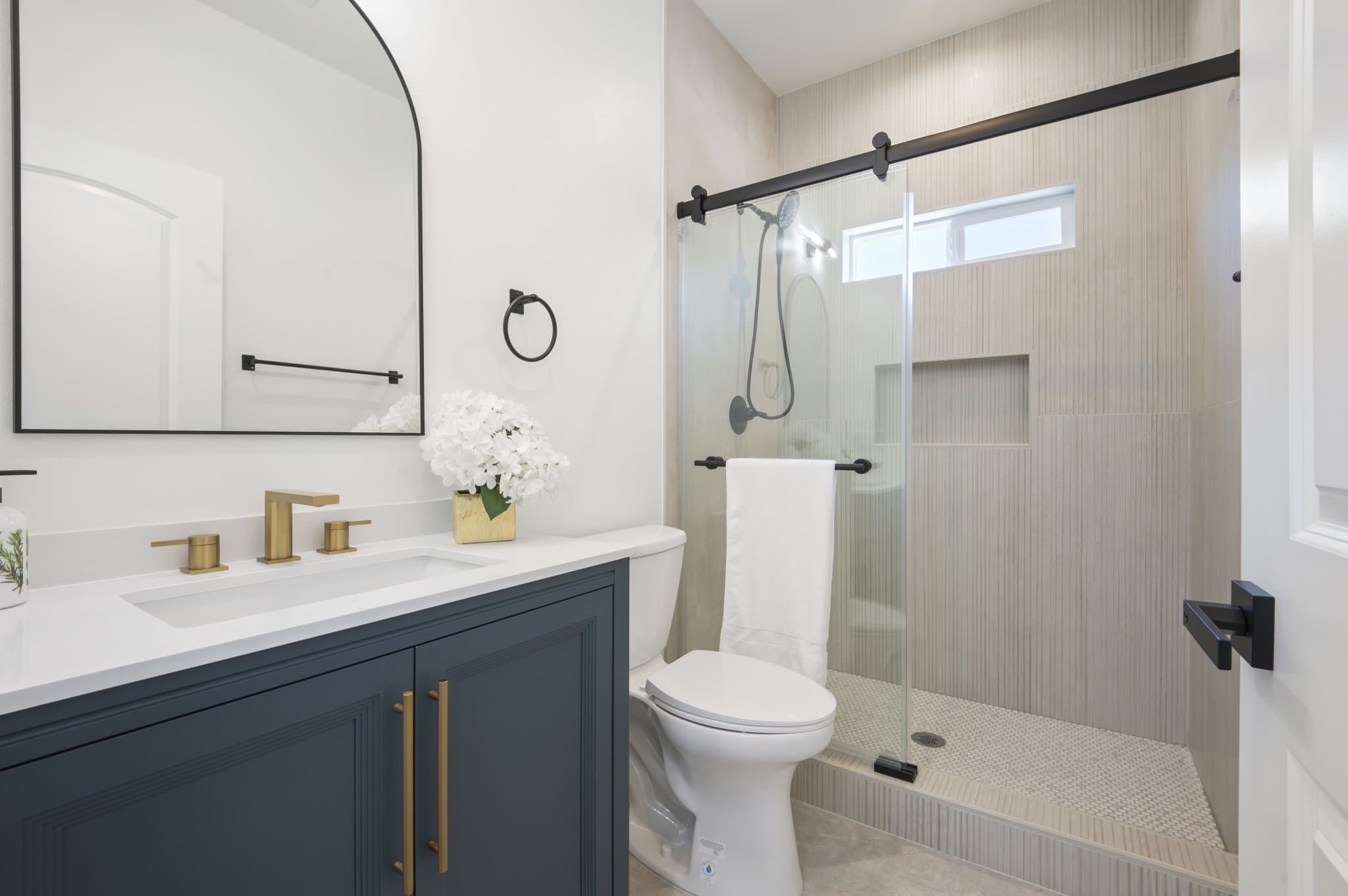 Garden Grove House: 12536 Twinleaf Ln