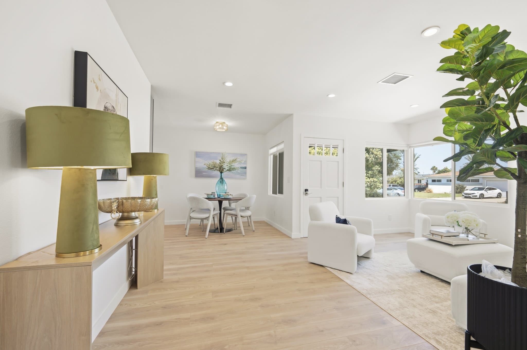 Garden Grove House: 12532 Twinleaf Ln