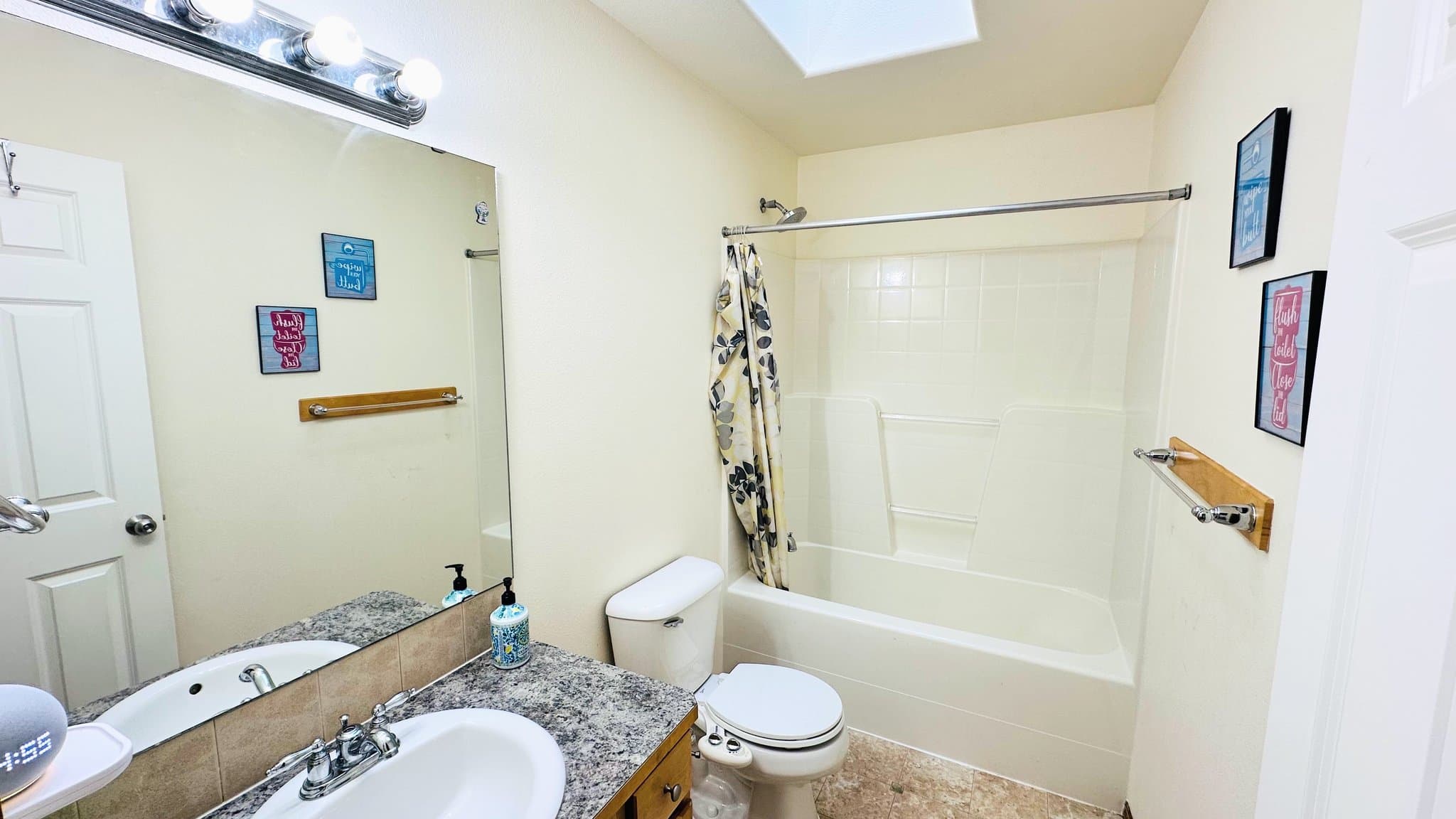 Mill Creek House: 3321 135th Pl SE