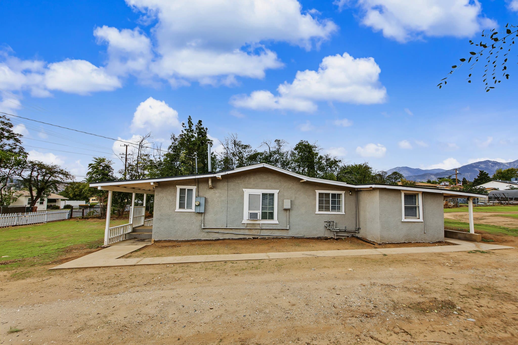 Yucaipa House: 12187 Bryant St