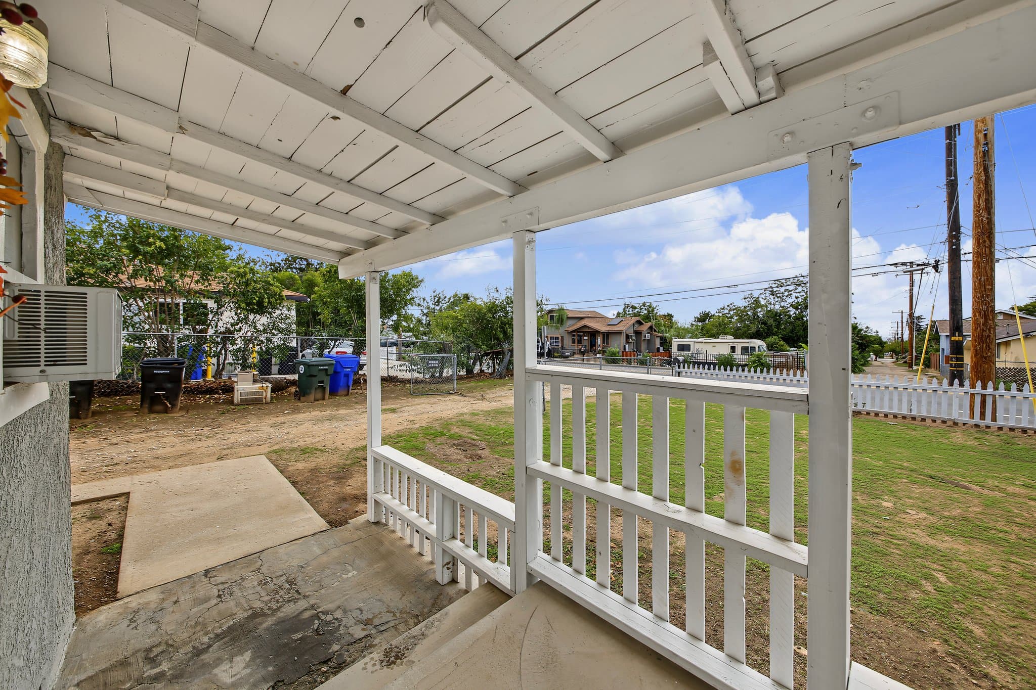 Yucaipa House: 12187 Bryant St
