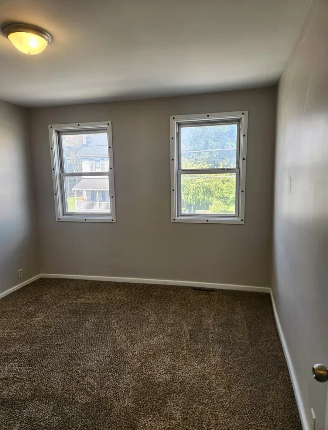 Mount Joy Townhome: 934 W Main St