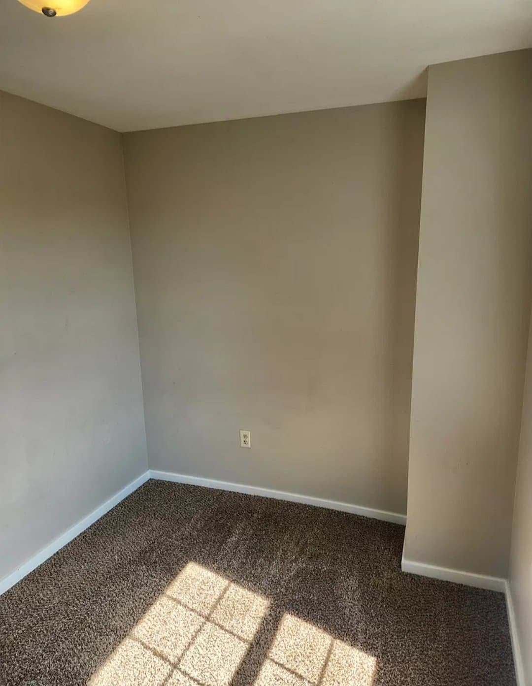 Mount Joy Townhome: 934 W Main St