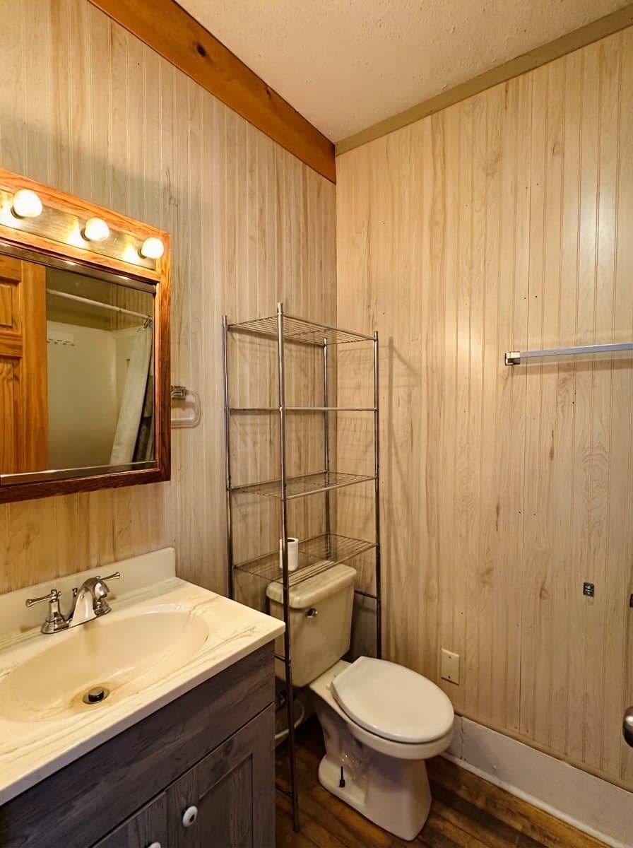 Eau Claire House: 309 Elm St