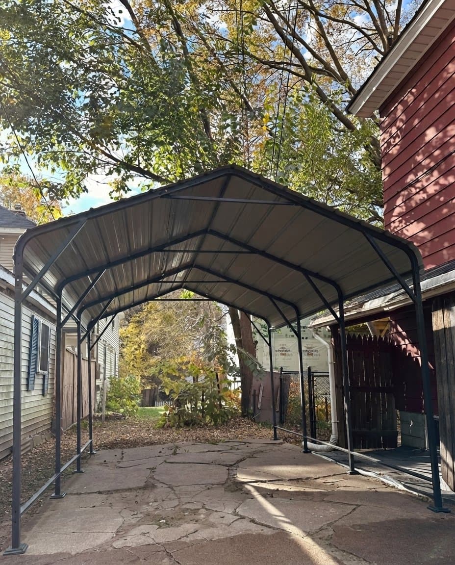 Eau Claire House: 309 Elm St