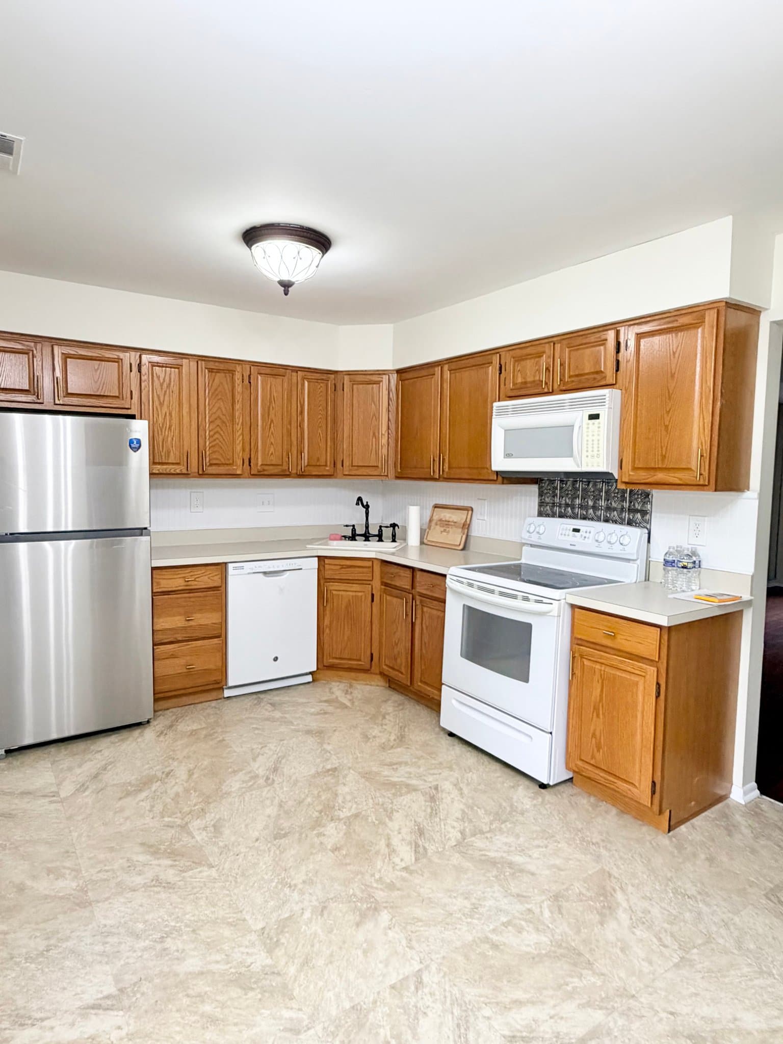Mount Laurel Townhome: 17 Farnwood Rd