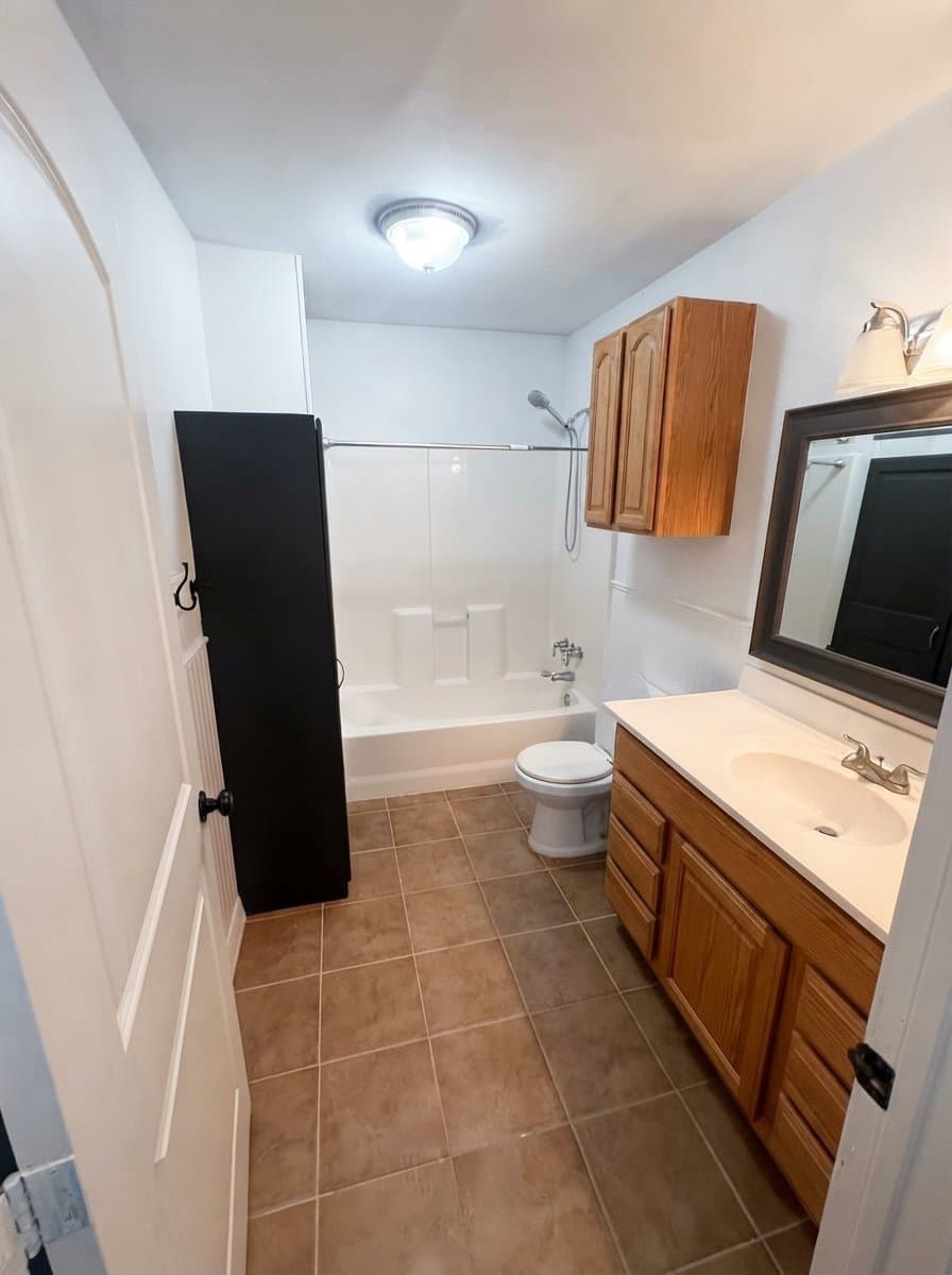 Fort Worth House: 3337 Kingsbury Ave