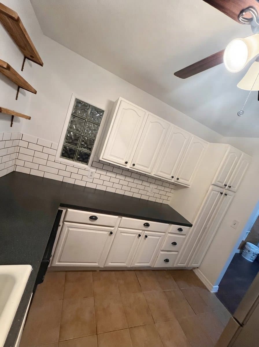 Fort Worth House: 3337 Kingsbury Ave