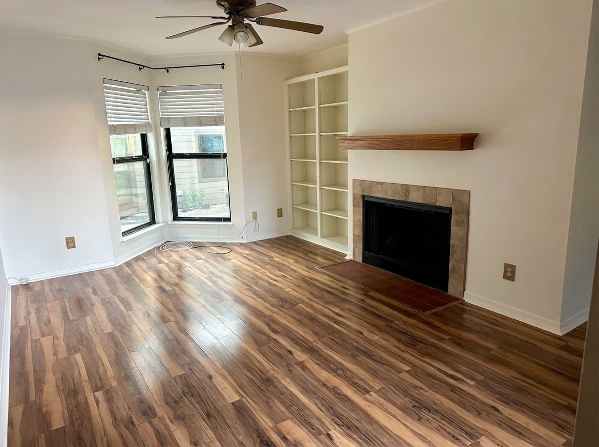 Austin Apartment: 1510 W North Loop Blvd