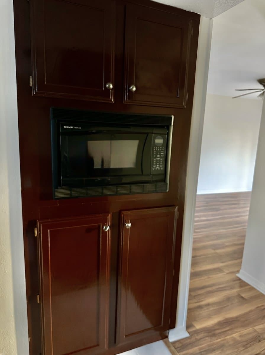 Austin Apartment: 1510 W North Loop Blvd
