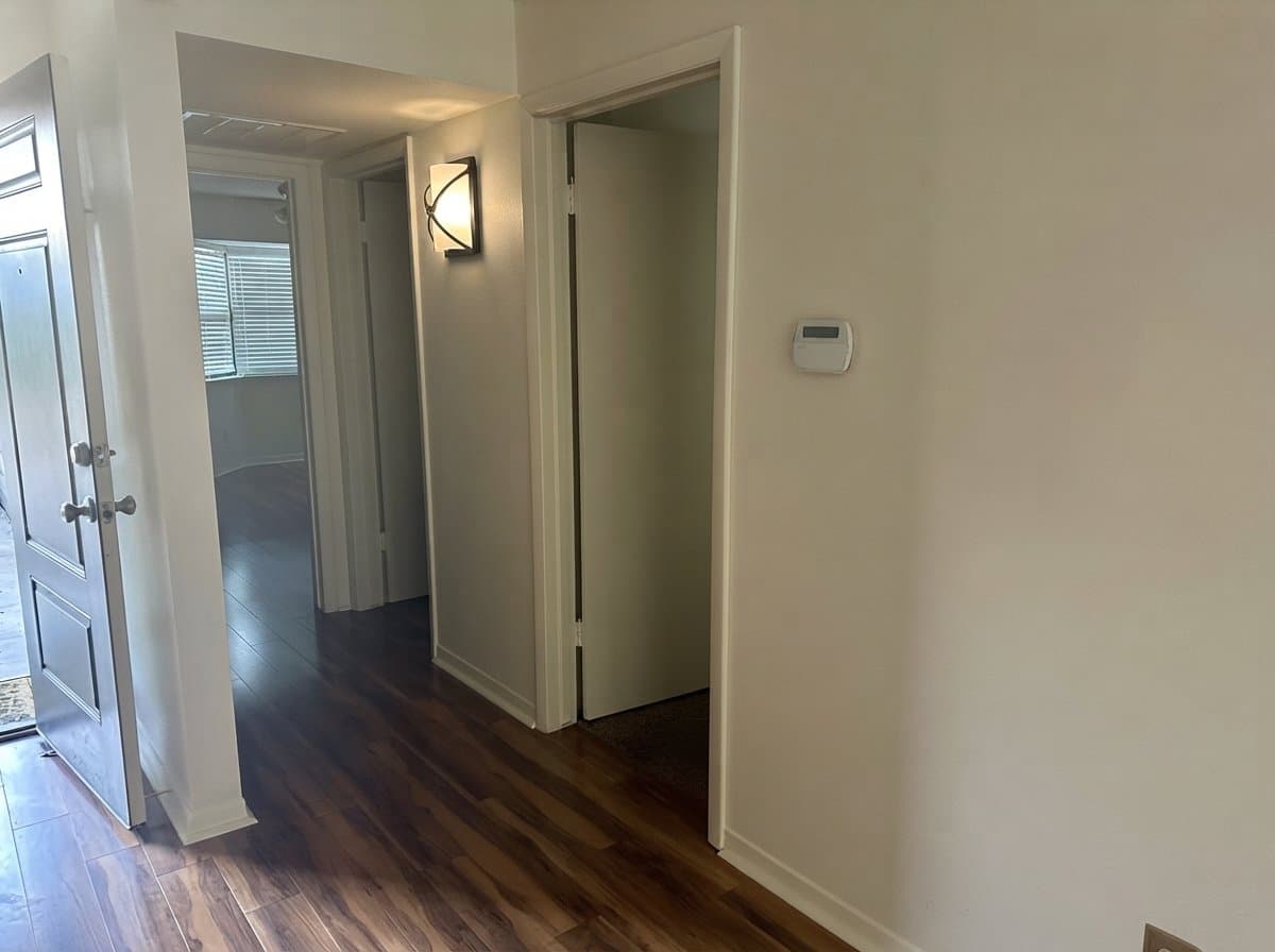 Austin Apartment: 1510 W North Loop Blvd