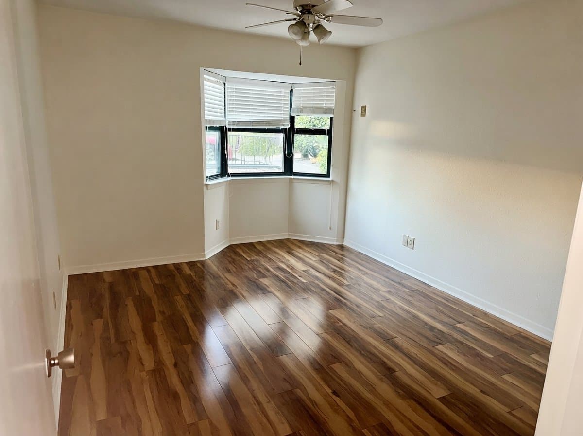 Austin Apartment: 1510 W North Loop Blvd