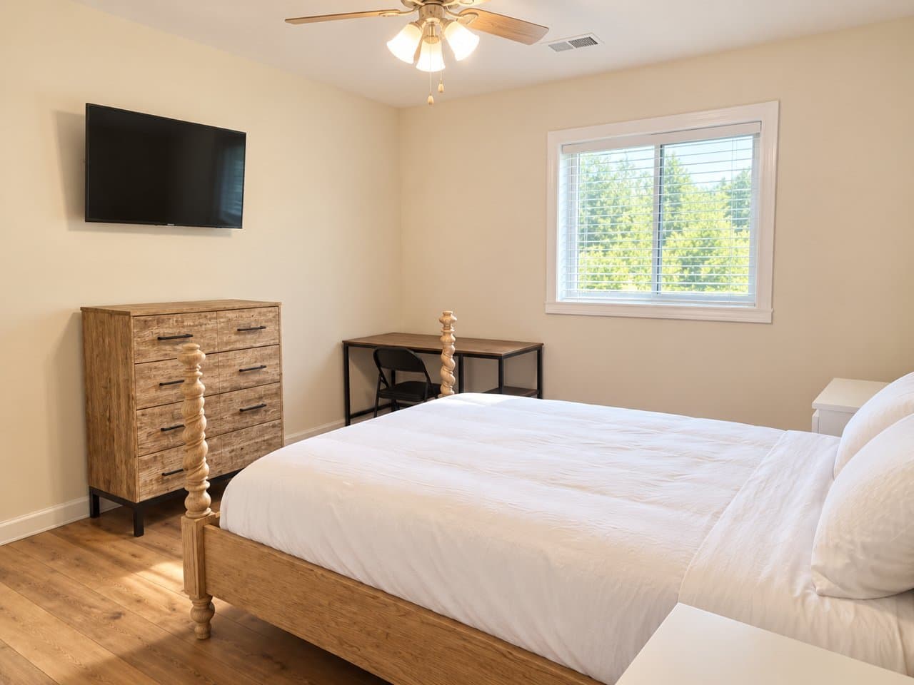 Ypsilanti Single Room: 1899 Ridge Rd